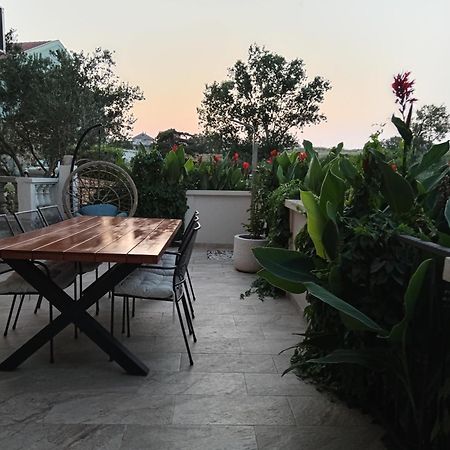 Seaview Holiday Apartments, Ventura Nin Esterno foto