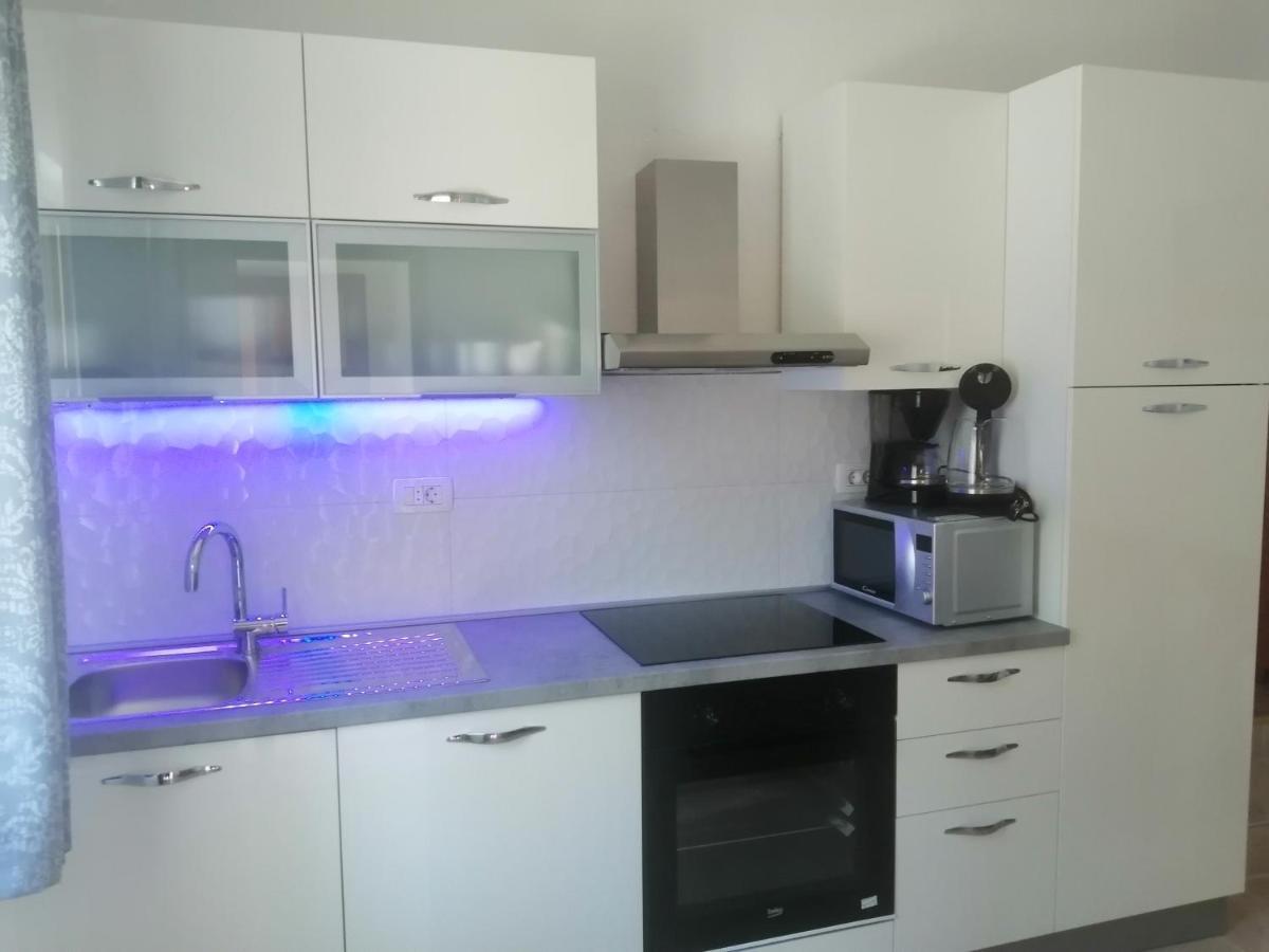 Seaview Holiday Apartments, Ventura Nin Esterno foto
